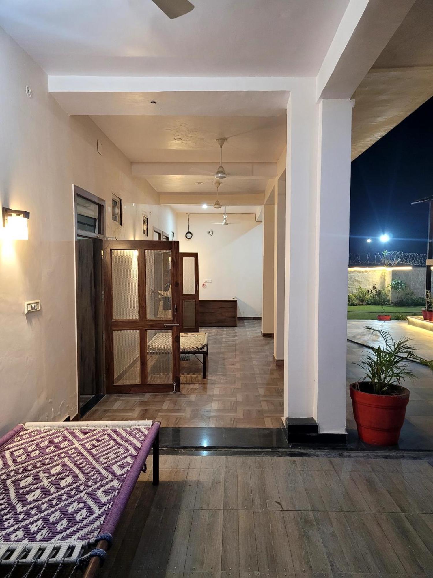 Marks Farm Villa Alwar Buitenkant foto