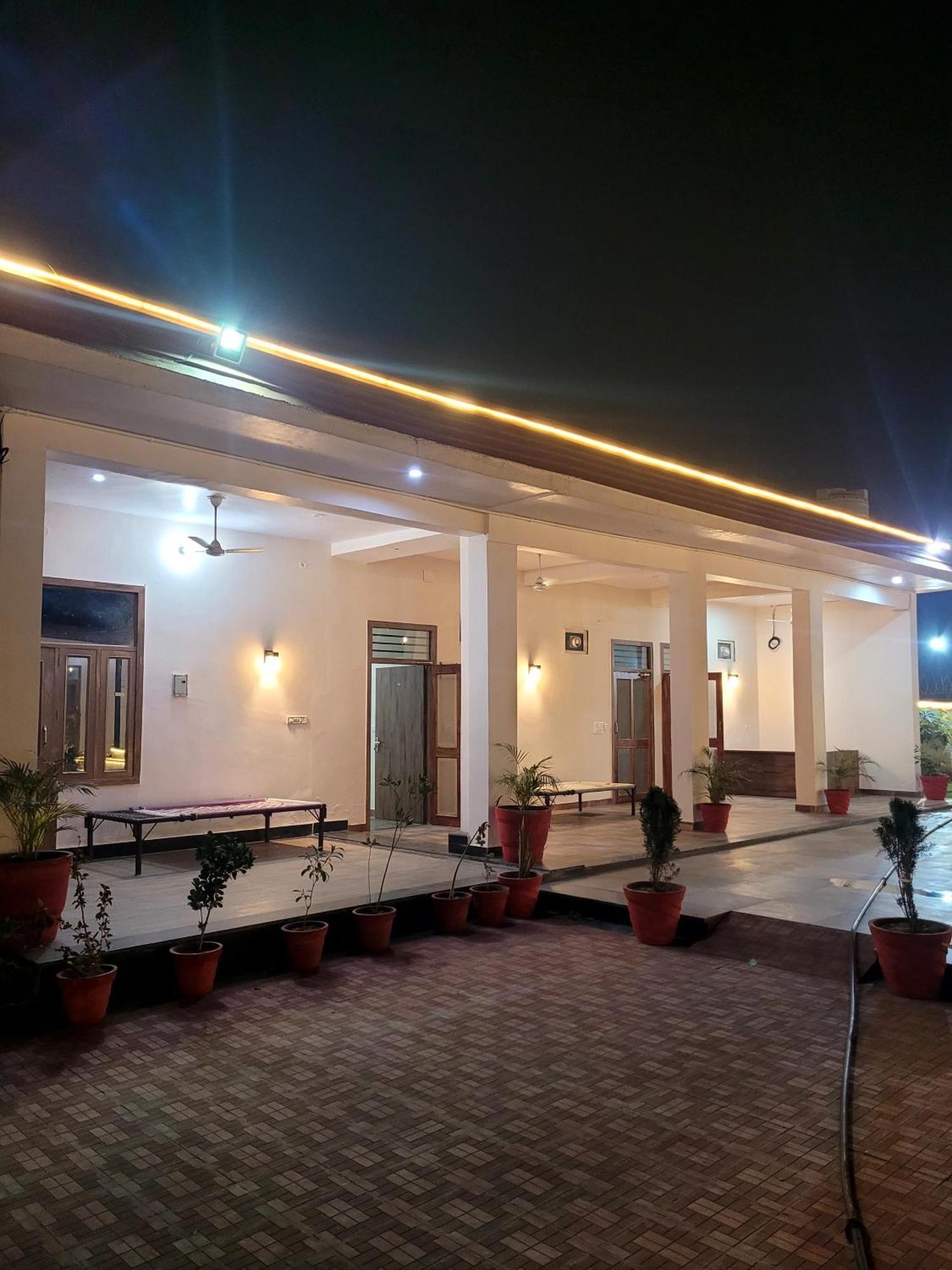 Marks Farm Villa Alwar Buitenkant foto